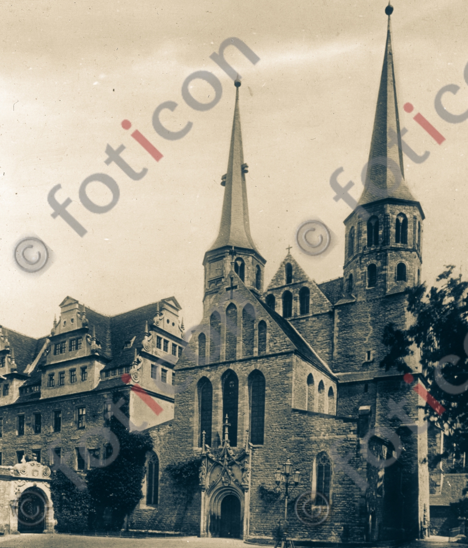 Merseburger Dom I Merseburg Cathedral (foticon-simon-169-073-sw.jpg)